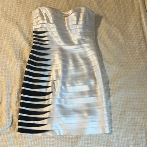 Cocktail dress - Picture 1 of 5